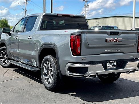 New 2025 GMC Sierra 1500 SLT w/ SLT Premium Package image 3