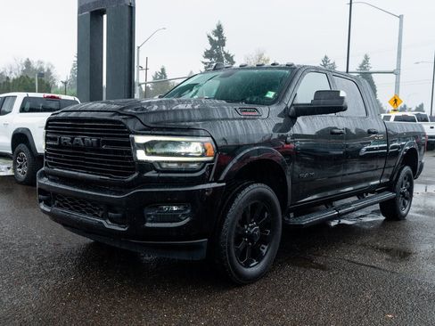 Used 2020 RAM 2500 Laramie w/ Night Edition image 3