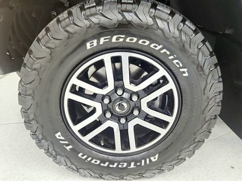 Used 2025 INEOS Grenadier AWD/4WD image 83