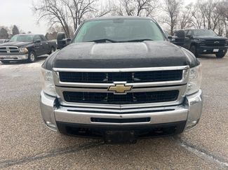 Used 2007 Chevrolet Silverado 2500 LT w/ 1LT Convenience Package video 2