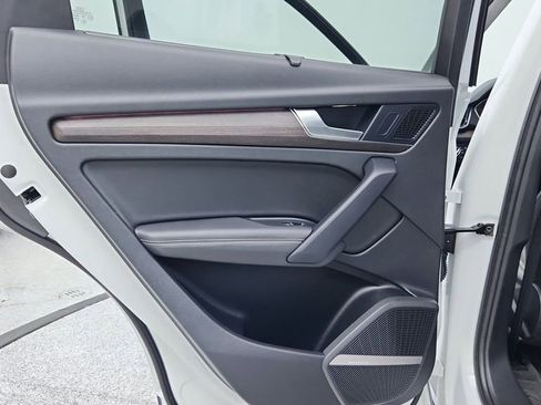 Used 2021 Audi Q5 Prestige w/ Prestige Package image 63