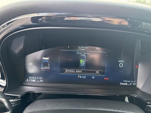 Used 2023 Lincoln Corsair Reserve w/ Equipment Group 201A image 28