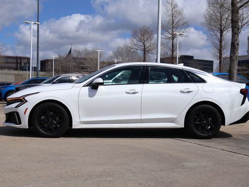 Used 2025 Kia K5 LXS image 3