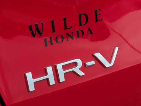 Certified 2025 Honda HR-V Sport image 13