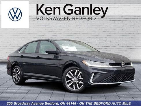 New 2026 Volkswagen Jetta SE image 1