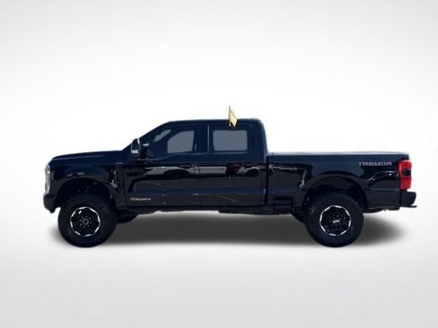 Certified 2026 Ford F350 Platinum w/ Tremor Off-Road Package AWD/4WD image 4