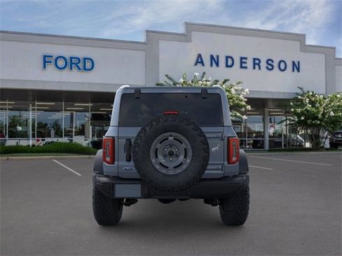 New 2025 Ford Bronco Badlands image 5