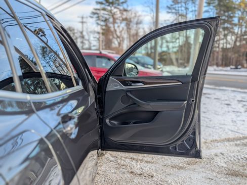 Used 2021 BMW X3 xDrive30i w/ Convenience Package image 48