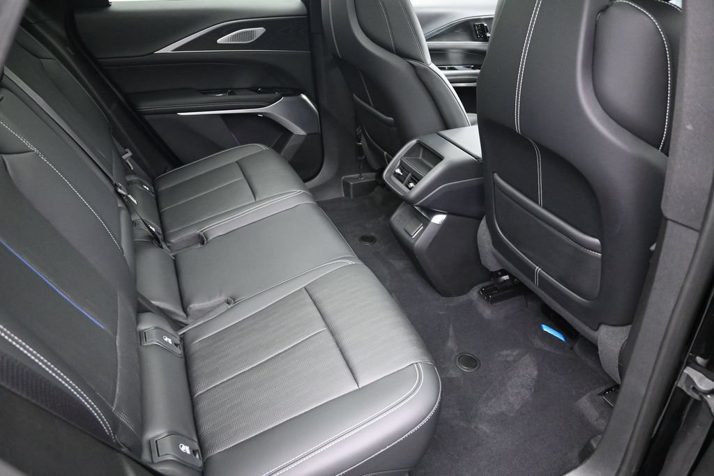 Certified 2025 Cadillac Lyriq Sport AWD/4WD image 27