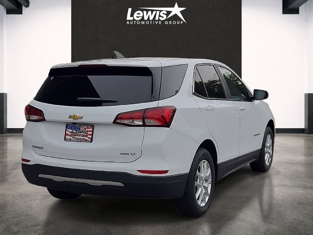 Used 2024 Chevrolet Equinox LT AWD/4WD image 4