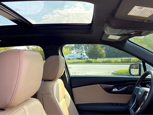 New 2024 Chevrolet Blazer Premier w/ Driver Confidence II Package FWD image 11
