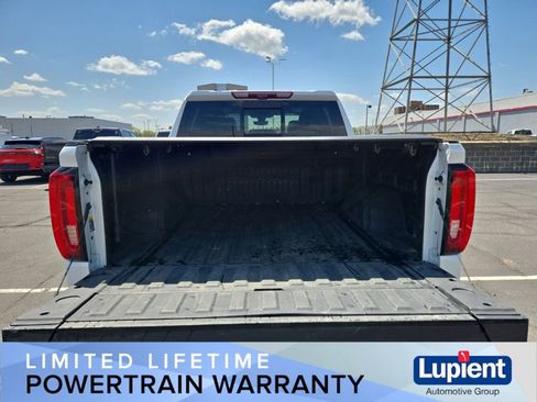 Used 2021 GMC Sierra 1500 Denali w/ Denali Ultimate Package AWD/4WD image 14