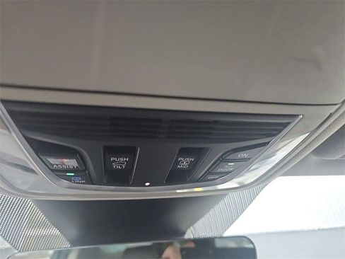 Used 2023 Acura MDX SH-AWD w/ Advance Package image 23