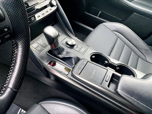 Used 2021 Lexus IS 350 F Sport image 15