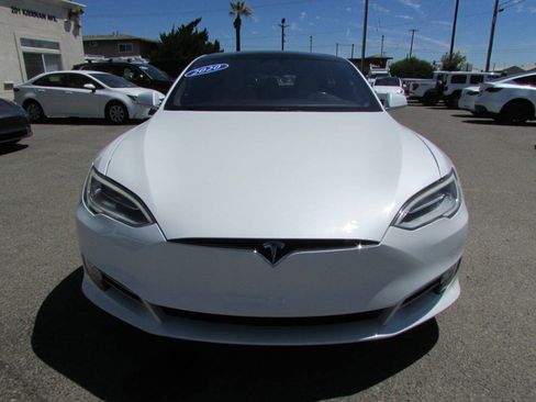 Used 2020 Tesla Model S Long Range Plus AWD/4WD image 3