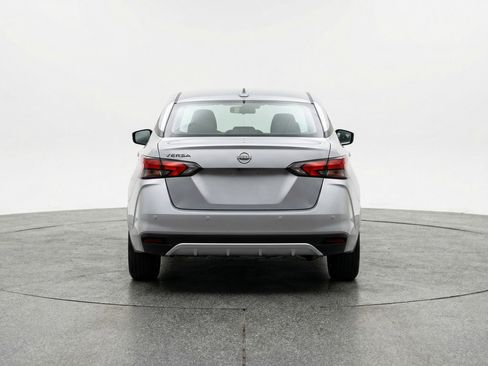 Used 2025 Nissan Versa SV FWD image 7