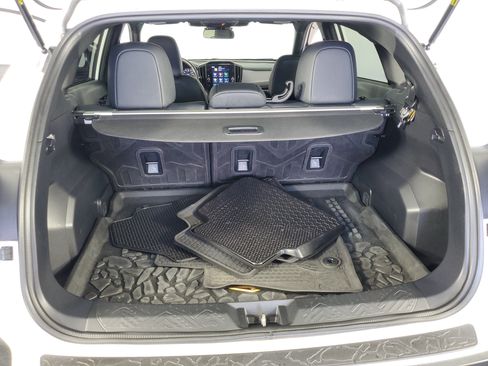 Used 2024 Subaru Crosstrek 2.5i Wilderness AWD/4WD image 33