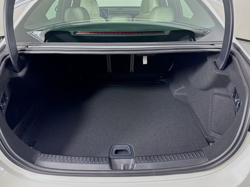 New 2026 Mercedes-Benz E 350 Sedan image 22