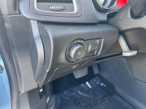 Used 2016 Buick Cascada Premium image 30