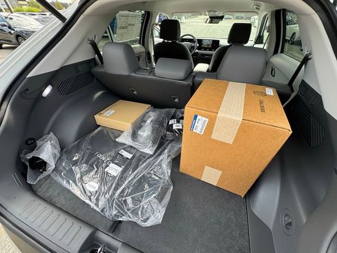 New 2025 Hyundai Ioniq 5 SEL image 34