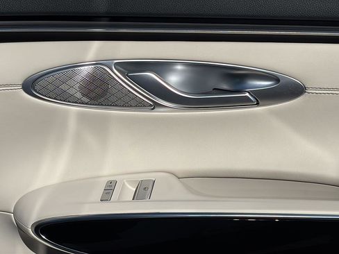 Used 2026 Genesis GV70 2.5T image 37