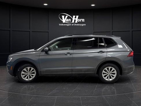 Used 2018 Volkswagen Tiguan S image 10