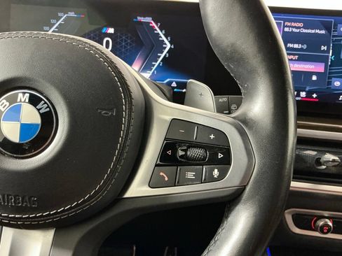 Certified 2024 BMW X7 xDrive40i w/ M Sport Package AWD/4WD image 14