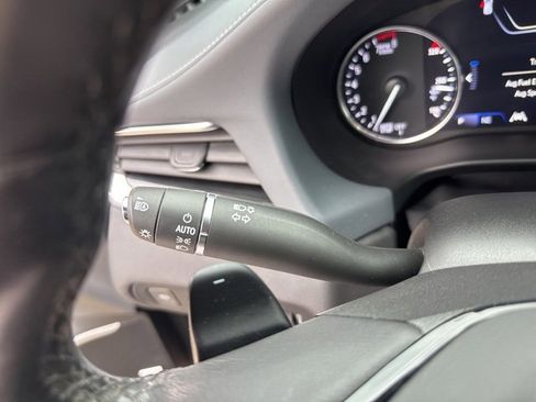 Used 2024 Buick Enclave Premium image 21