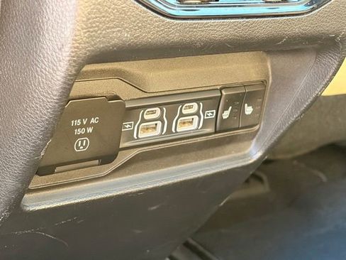 Used 2022 Jeep Grand Cherokee Limited 4xe w/ Luxury Tech Group II AWD/4WD image 25