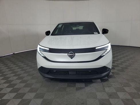 New 2026 Nissan Leaf SV+ w/ Floor Mat Package (SV+) image 9