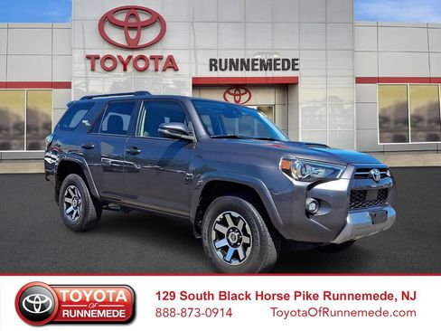 Certified 2023 Toyota 4Runner TRD Off-Road Premium w/ Moonroof Package AWD/4WD image 1