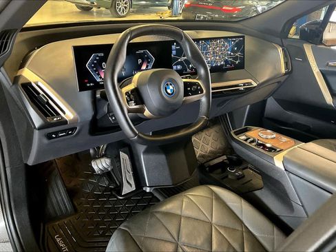 Certified 2023 BMW iX xDrive50 w/ Ultimate Package 2 AWD/4WD image 16