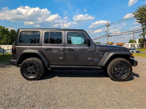 Used 2023 Jeep Wrangler Unlimited w/ Safety Group AWD/4WD image 4