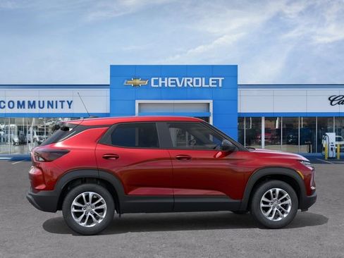 New 2026 Chevrolet TrailBlazer LS w/ LS Convenience Package AWD/4WD image 6