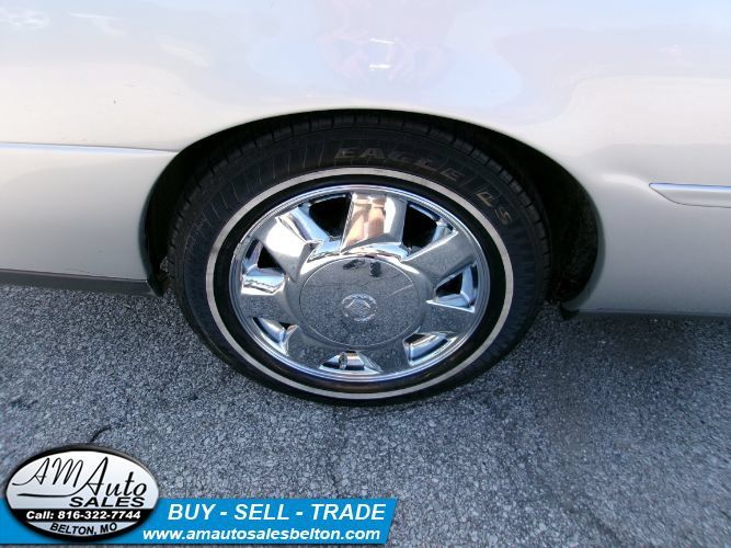 Used 2004 Cadillac De Ville Hearse FWD image 22