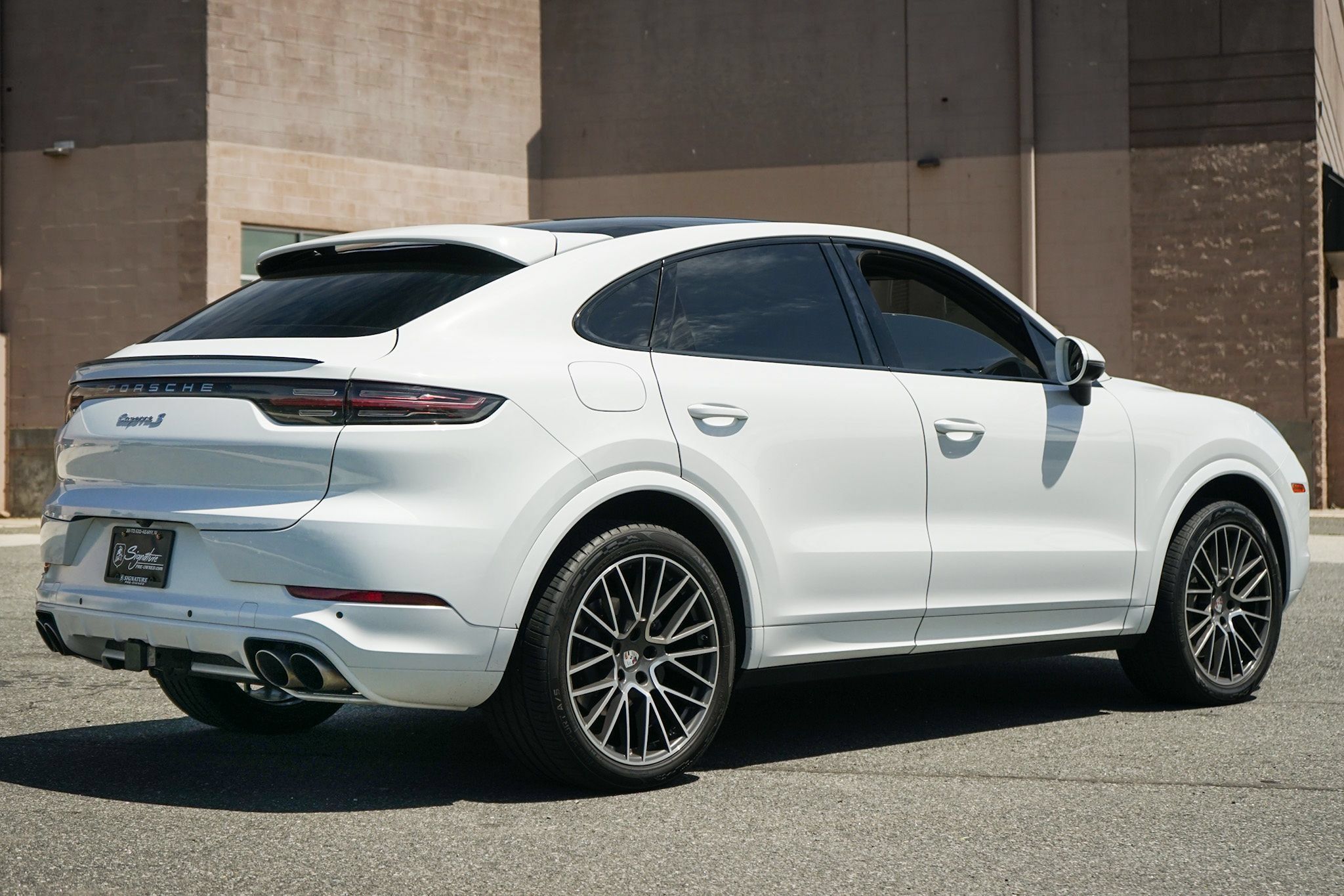 Used 2020 Porsche Cayenne S AWD/4WD image 4