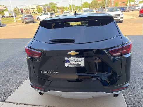 Used 2023 Chevrolet Blazer LT w/ Driver Confidence Package AWD/4WD image 7