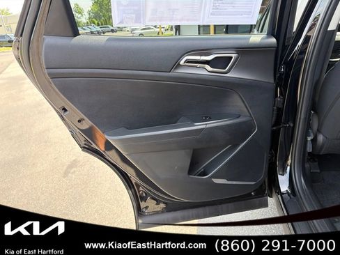 Used 2026 Kia Sportage LX w/ LX Convenience Package AWD/4WD image 17