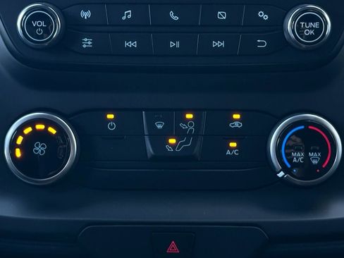 New 2025 Ford Transit 250 148 Medium Roof w/ Load Area Protection Package image 41