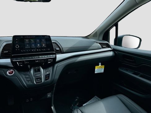 New 2026 Honda Odyssey EX-L image 17
