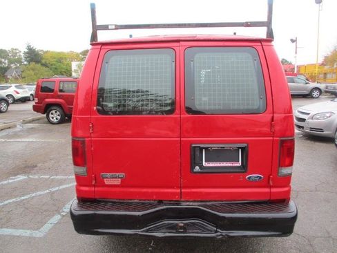 Used 2010 Ford E-150 and Econoline 150 RWD image 5