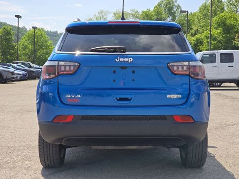 Used 2020 Jeep Compass Latitude w/ Cold Weather Group AWD/4WD image 15