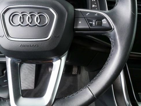 Used 2022 Audi Q8 Premium AWD/4WD image 10