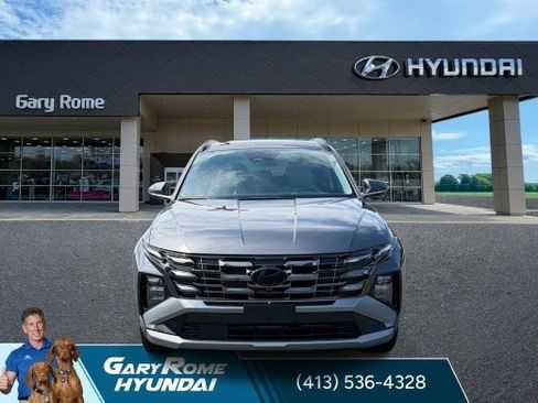 Used 2025 Hyundai Tucson Limited AWD/4WD image 10