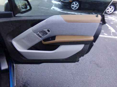 Used 2014 BMW i3 image 23