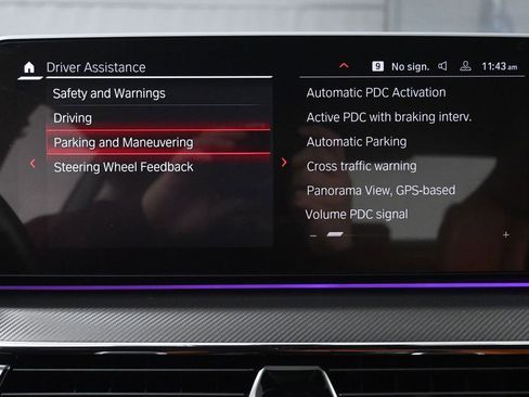 Used 2022 BMW M5 w/ Executive Package image 42