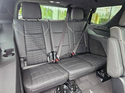 New 2026 Cadillac Escalade Platinum Sport AWD/4WD image 13