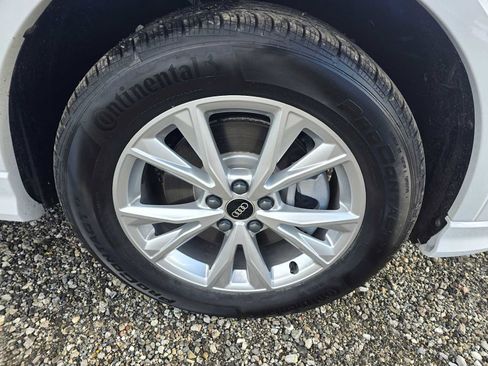 New 2025 Audi Q3 2.0T Premium Plus image 9