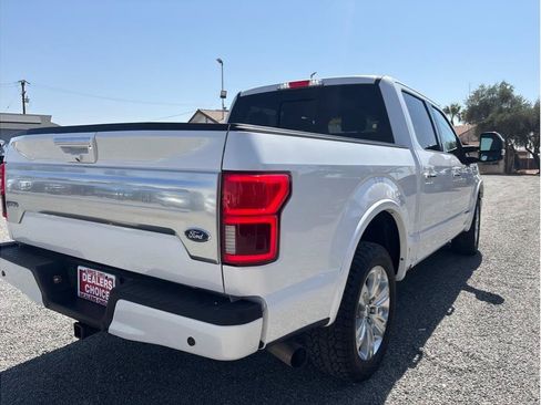 Used 2018 Ford F150 Platinum w/ Equipment Group 701A Luxury AWD/4WD image 4
