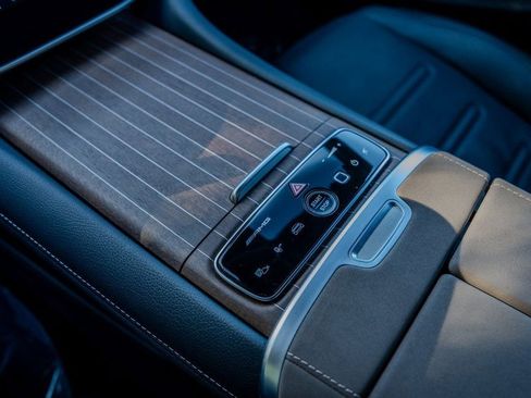 Used 2023 Mercedes-Benz EQS AMG 4MATIC w/ Trim Level Package image 13